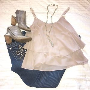 Adorable “Super b” flowy top with beaded straps, L